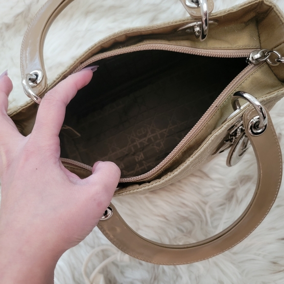 Small Cannage Nylon Lady Dior - Picture 13 of 15